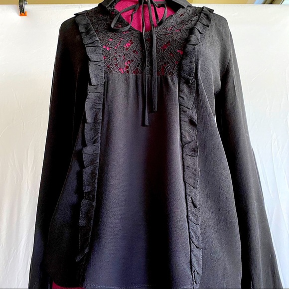 ZARA Basic Black Lace Style Blouse. Small. - Picture 2 of 7